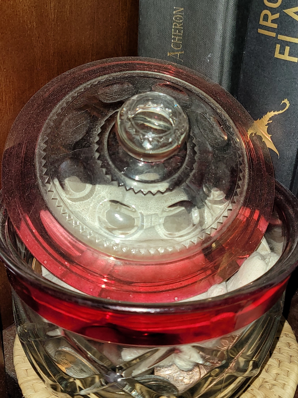 VTG Cut Glass CandyDisg LID Clear Jar with Ruby Red Rim EUC